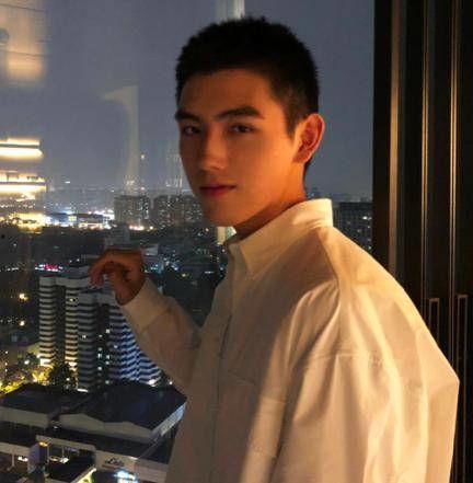 陈飞宇爆料者是谁呀视频,揭秘背后真相  第2张